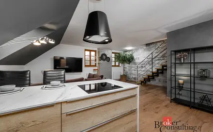 Prodej bytu 4+kk 120 m², Lobezská, Plzeň - Lobzy