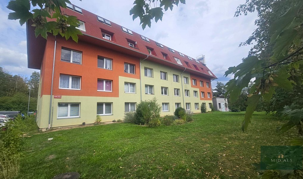 Pronájem bytu atypického 38 m², Starý Plzenec – náhled fotky 4