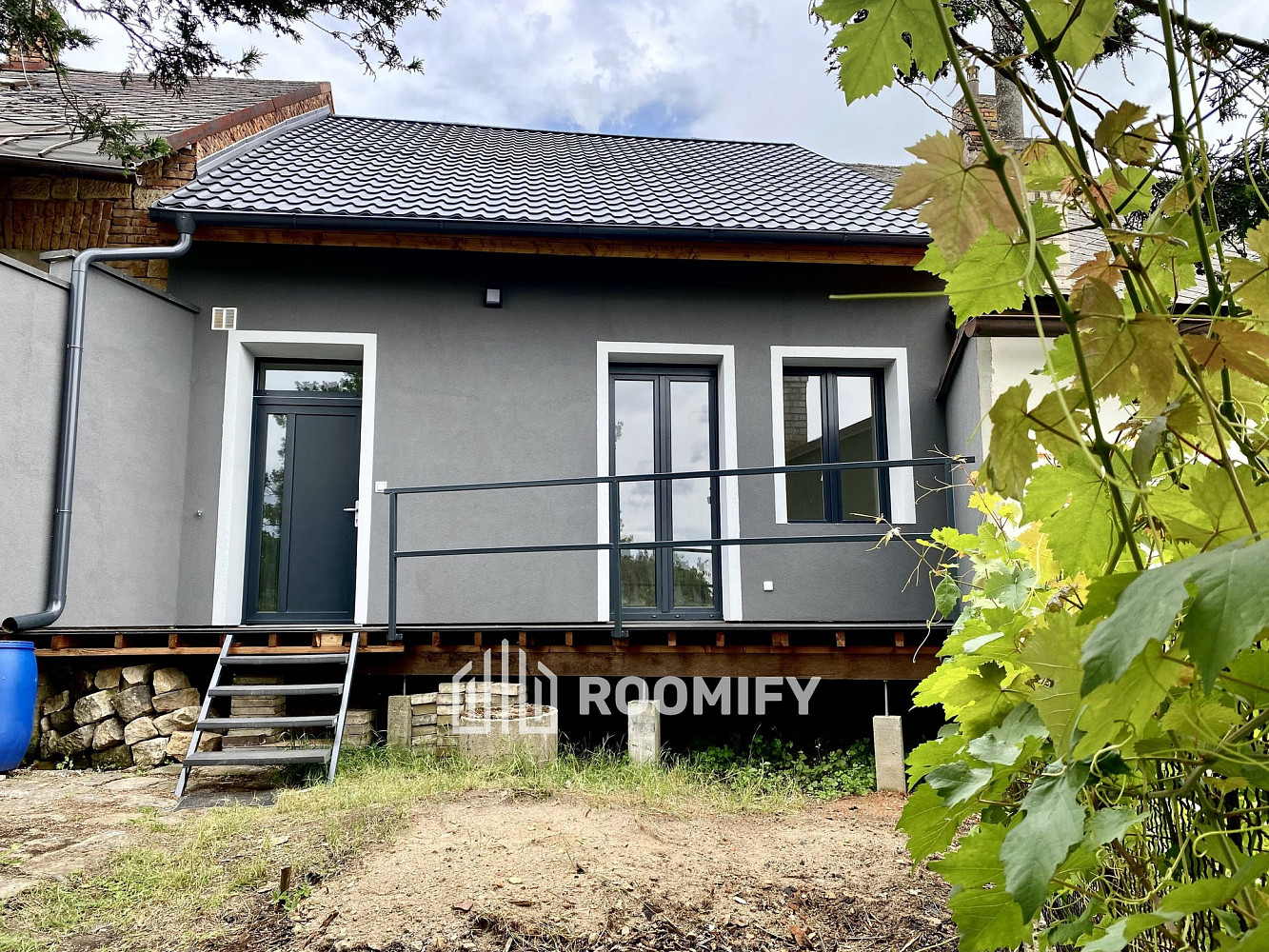 Prodej domu 53 m² s pozemkem 215 m² — photo 2