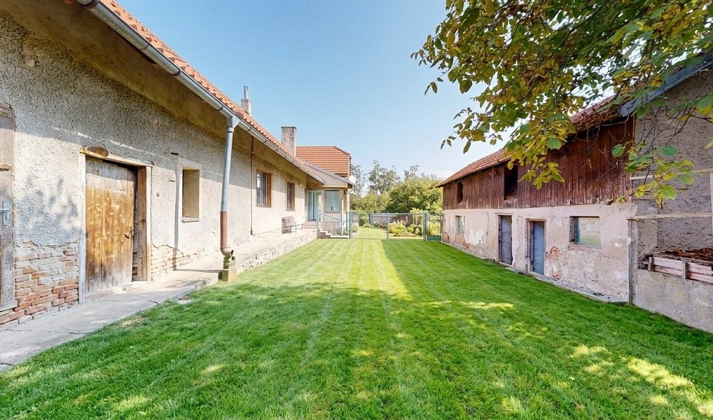 Prodej domu 120 m² s pozemkem 1 351 m², Mnichovice – náhled fotky 2