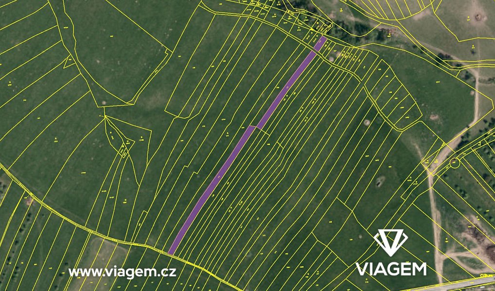Prodej pole 1 144 m², Valašské Klobouky – náhled fotky 4