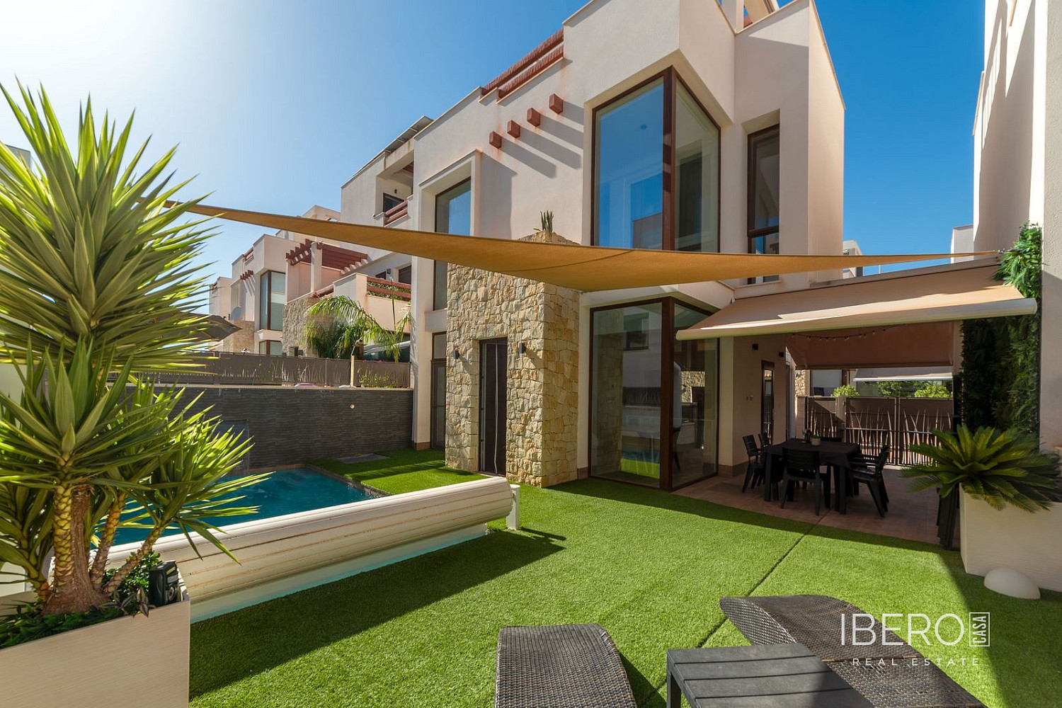 Prodej domu 100 m² s pozemkem 156 m²