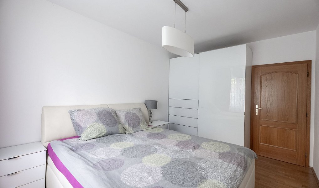 Prodej bytu 4+1 120 m², Praha – náhled fotky 12