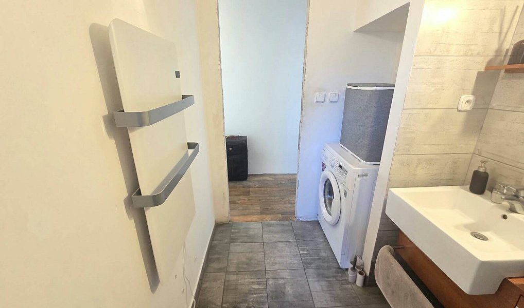 Prodej bytu 2+1 41 m², Beroun – náhled fotky 9