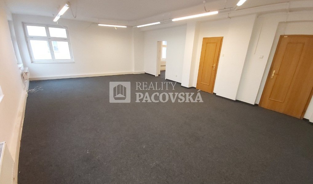 Pronájem kanceláře 65 m², Ústí nad Labem – náhled fotky 4