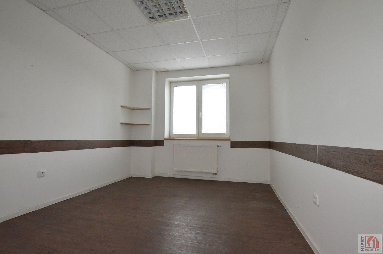 Pronájem kanceláře 11 m² – fotografie 2