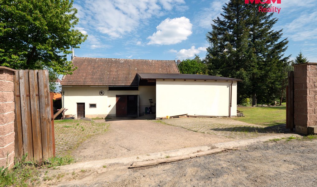 Prodej stavebního pozemku 1 100 m², Strančice – náhled fotky 4
