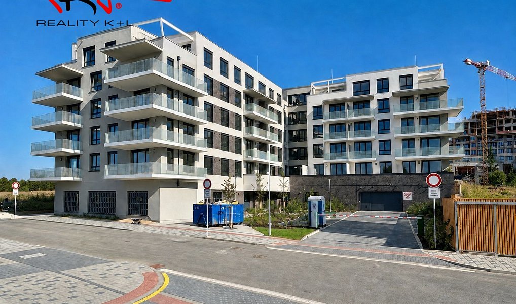 Pronájem bytu 2+kk 46 m², Praha – náhled fotky 14