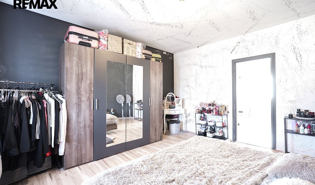 Prodej domu 270 m² s pozemkem 777 m², Zabrušany – náhled fotky 18