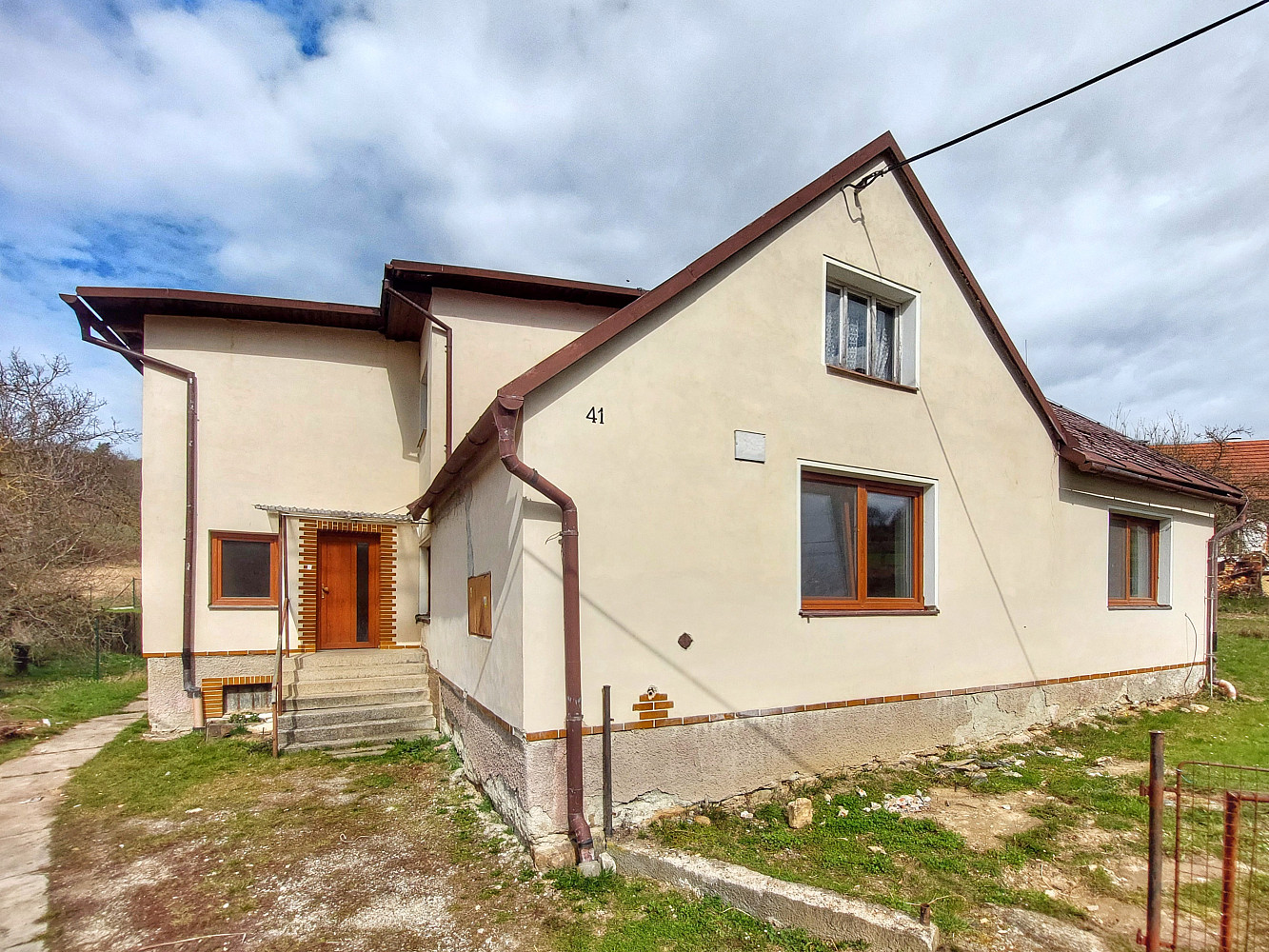 Dům 5+1 – Lipinka, okres Olomouc – pohled 2
