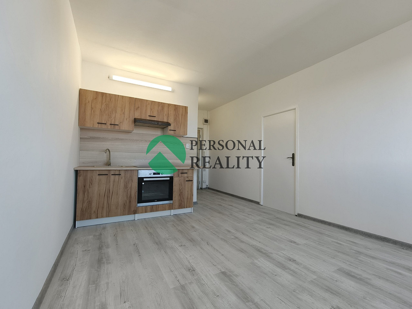Pronájem bytu 1+1 42 m²