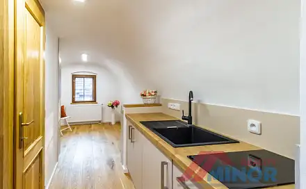 Pronájem bytu 1+kk 20 m², Soukenická, Slaný, okres Kladno