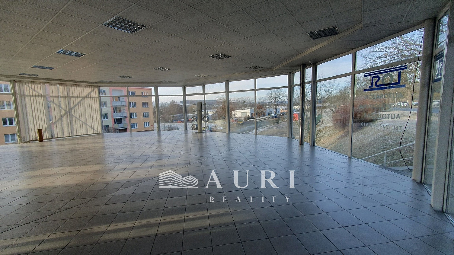 Prodej obchodních prostor 412 m² – fotografie 5