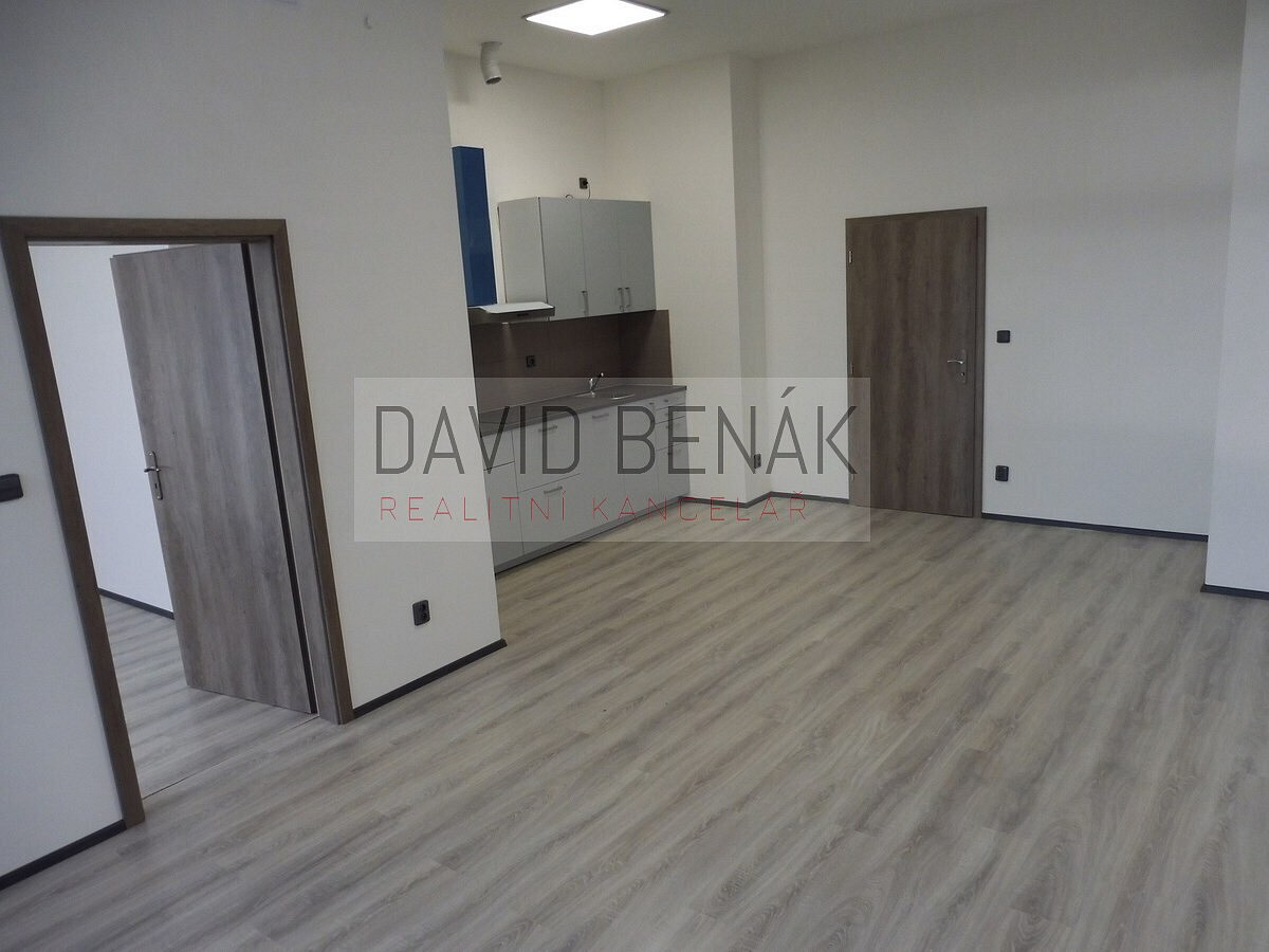 Pronájem bytu 3+kk 68 m²