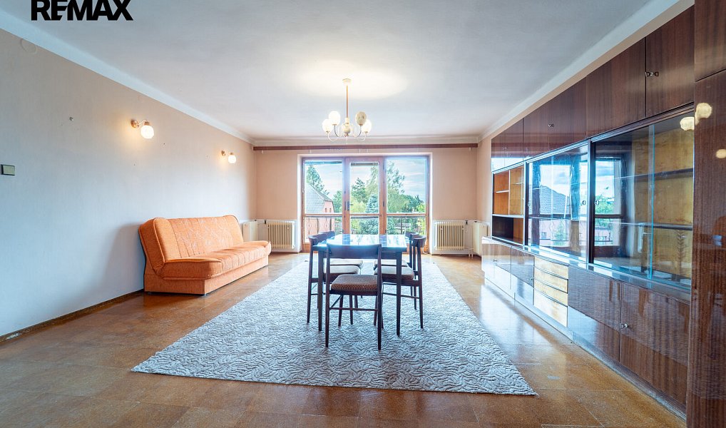 Prodej domu 234 m² s pozemkem 999 m², Týnec nad Labem – náhled fotky 5