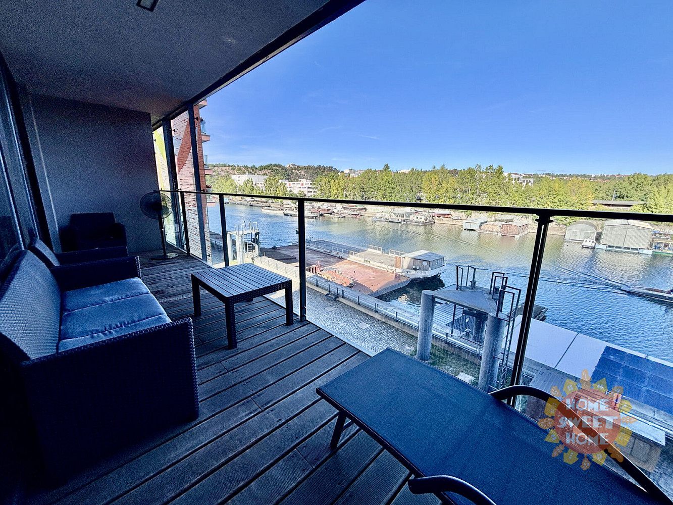 Pronájem bytu 2+kk 70 m² – fotografie 2