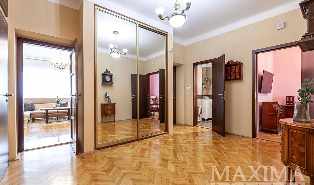 Prodej bytu 2+1 89 m², Praha – náhled fotky 10
