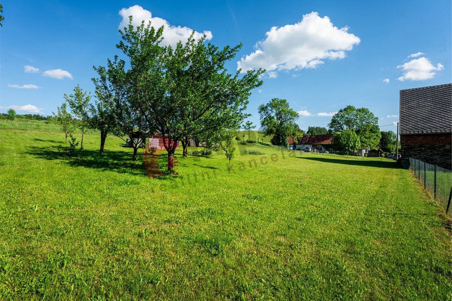 Prodej stavebního pozemku 3 687 m²