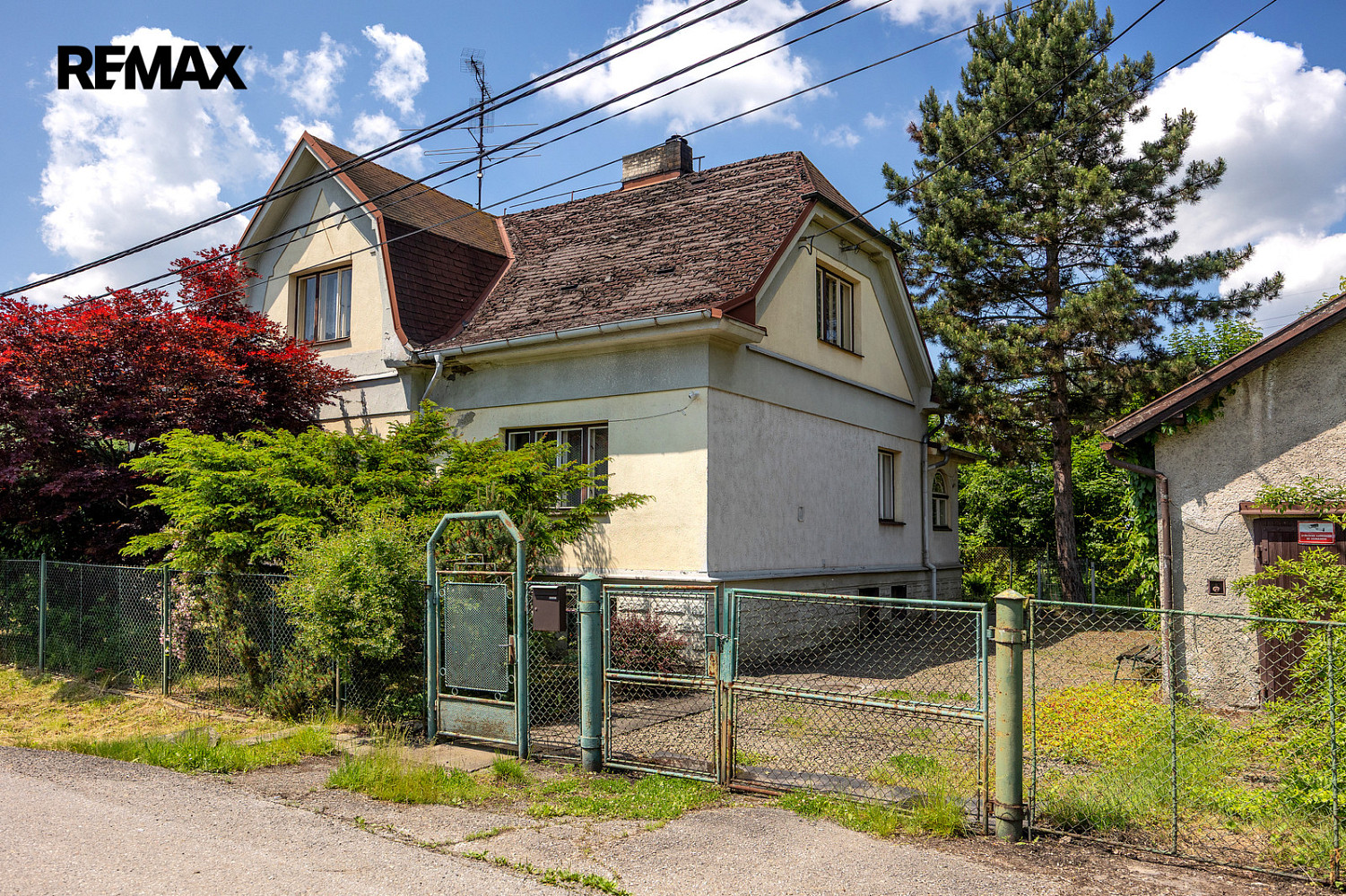 Prodej domu 288 m² s pozemkem 1 399 m²