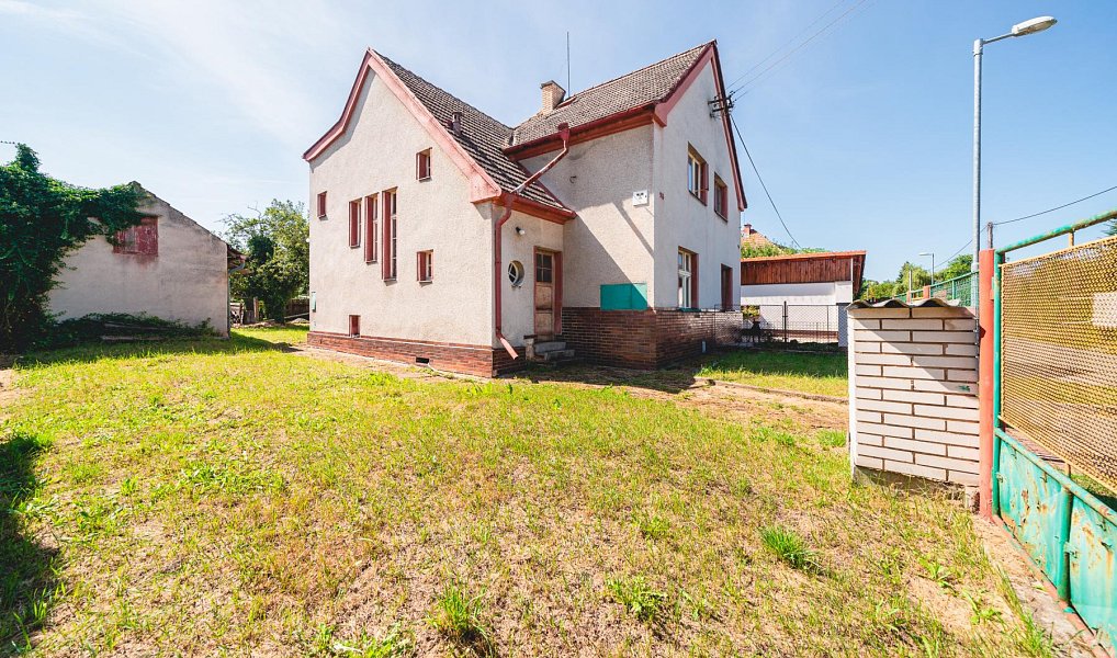 Prodej domu 105 m² s pozemkem 358 m², Dýšina – náhled fotky 8