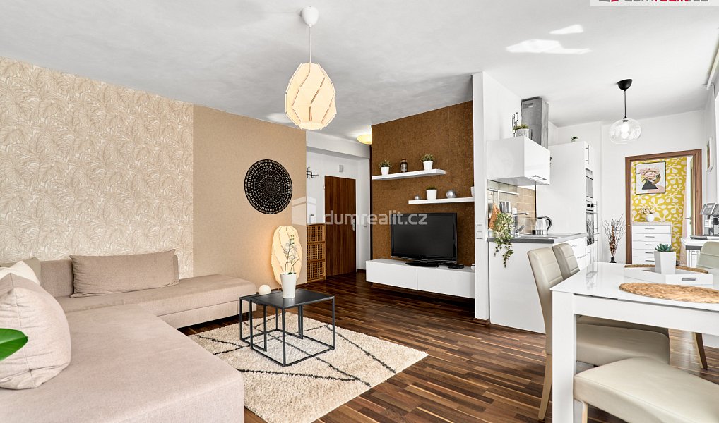 Prodej bytu 2+kk 55 m², Dalovice – náhled fotky 6
