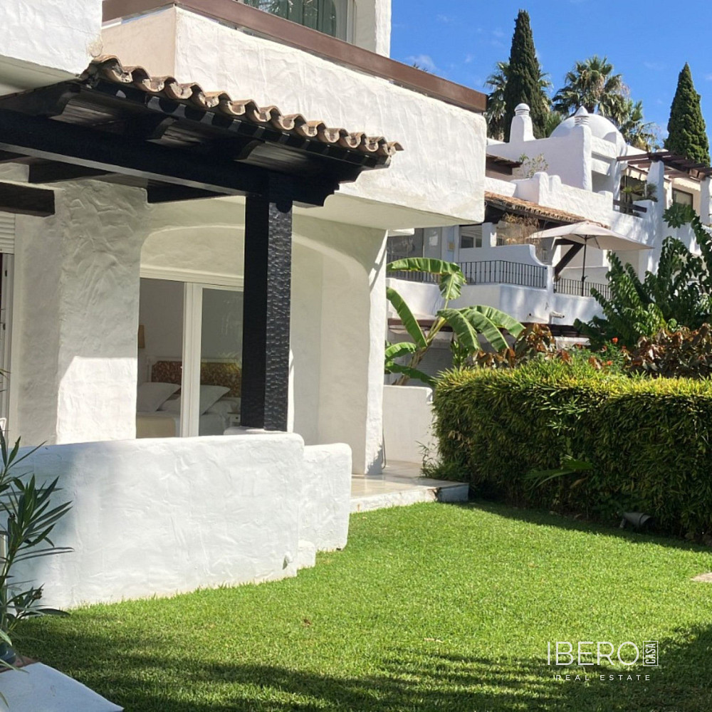 Piso 4+kk – Marbella, Nueva Andalucía - Vista 3