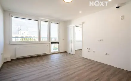 Prodej bytu 1+kk 32 m², Družby, Pardubice - Polabiny