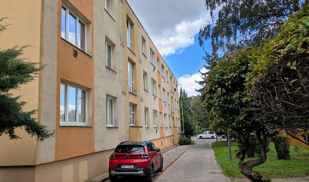 Pronájem bytu 2+1 49 m², Teplice – náhled fotky 27