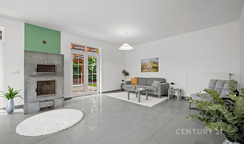 Prodej domu 252 m² s pozemkem 843 m², Ohrobec – náhled fotky 6