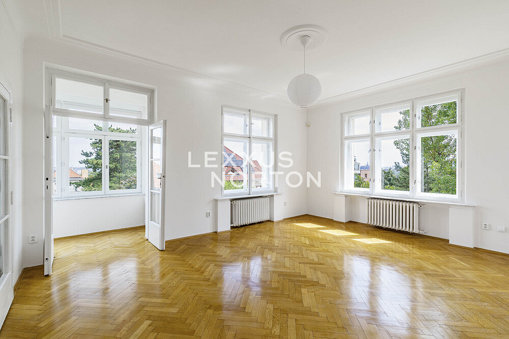 Pronájem bytu 5+1 150 m² – fotografie 3