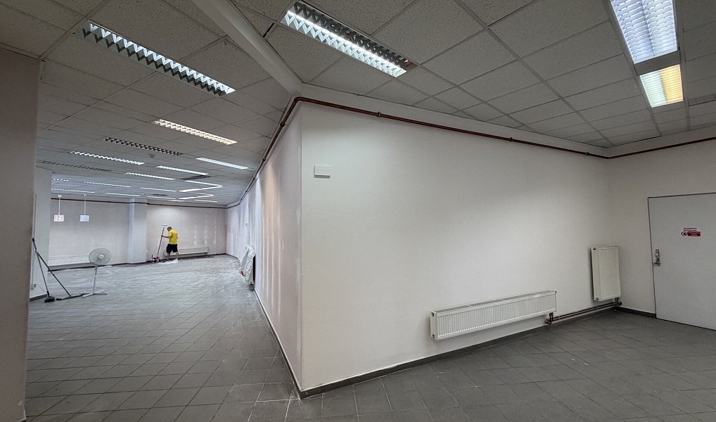 Pronájem obchodních prostor 323 m², Praha – náhled fotky 11