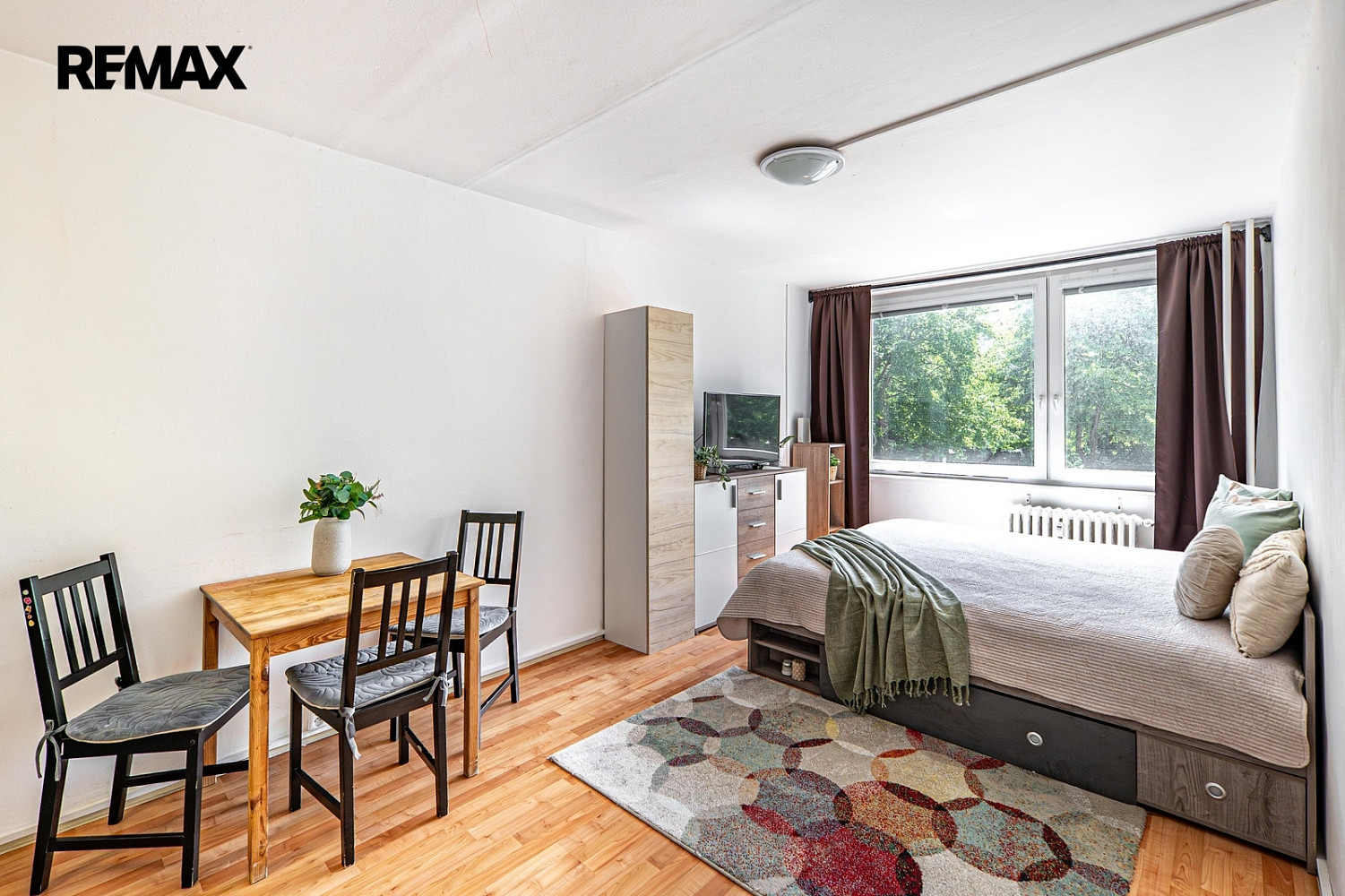 Prodej bytu 2+kk 43 m² — photo 3