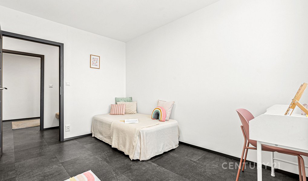 Prodej bytu 4+kk 79 m², Kladno – náhled fotky 9