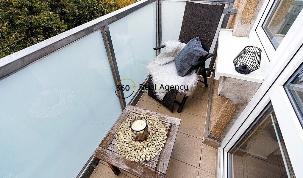 Prodej bytu 2+1 62 m², Praha – náhled fotky 4
