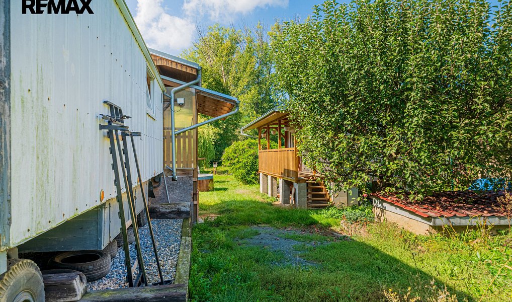 Prodej zahrady 820 m², Veltrusy – náhled fotky 14