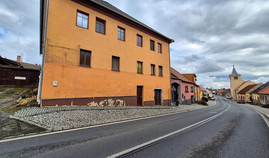 Prodej výrobních prostor 1 980 m², Kasejovice – náhled fotky 13