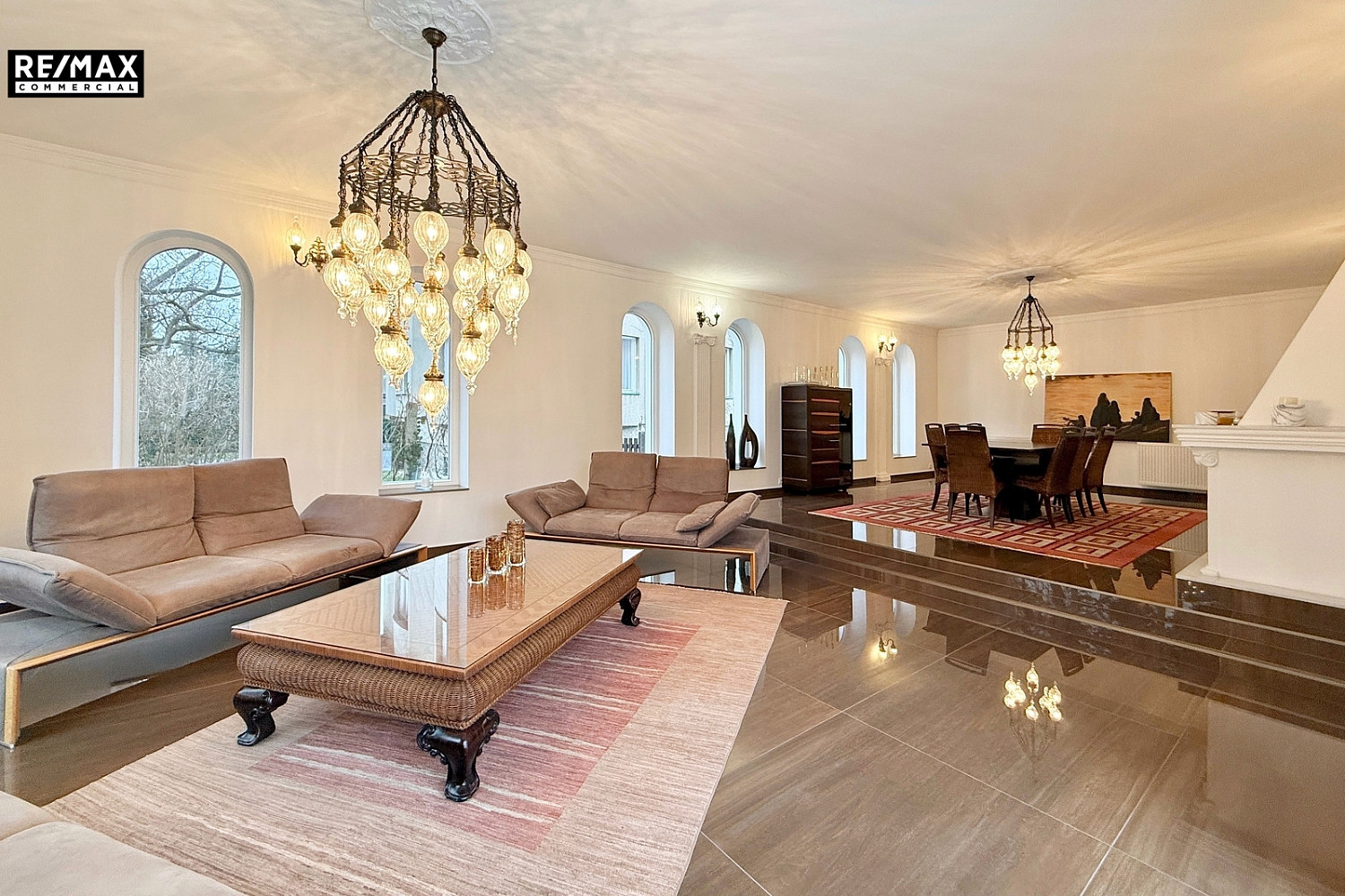 Prodej domu 355 m² s pozemkem 905 m² — photo 4
