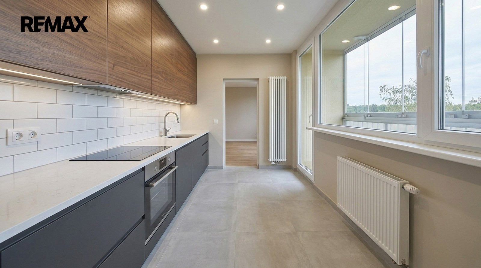 Prodej bytu 3+1 66 m² — photo 2