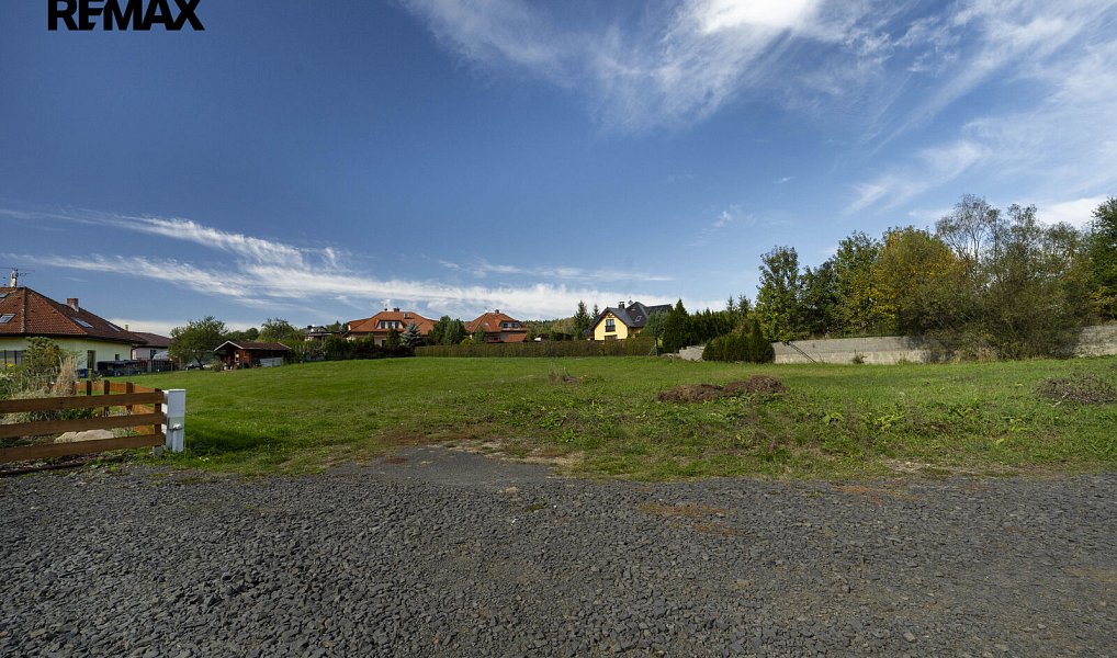 Prodej stavebního pozemku 2 227 m², Sadov – náhled fotky 8