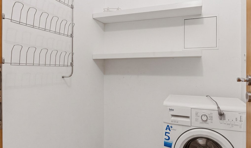 Pronájem bytu 2+kk 55 m², Praha – náhled fotky 9