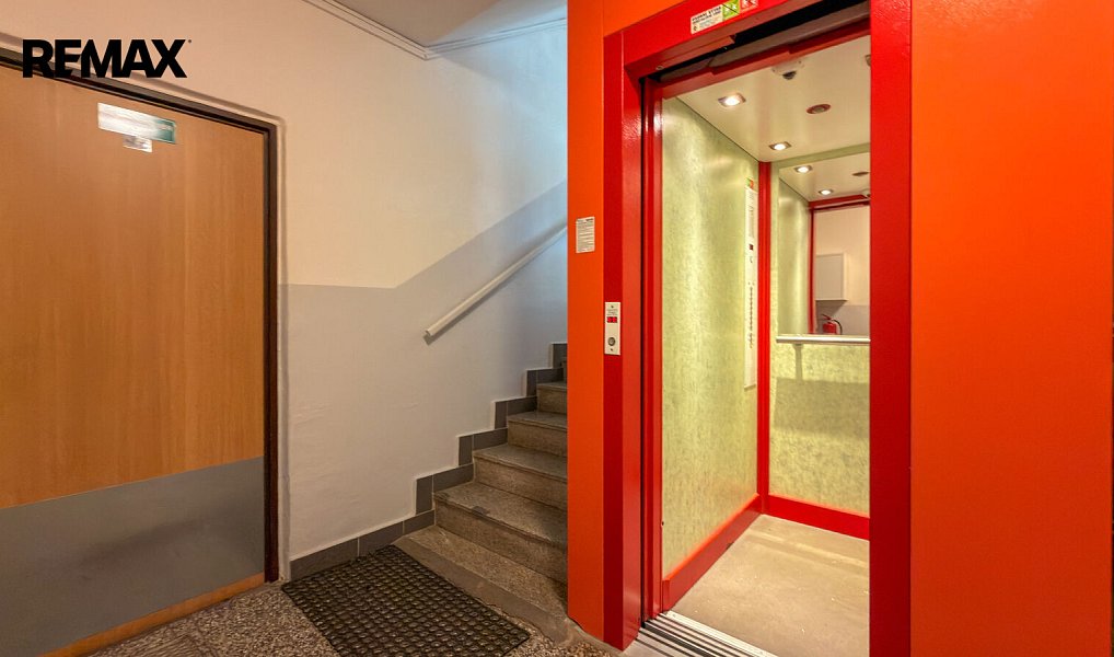 Prodej bytu 1+1 34 m², Hradec Králové – náhled fotky 16