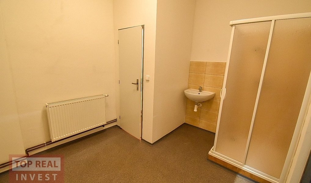Pronájem skladovacích prostor 889 m², Troubky-Zdislavice – náhled fotky 16