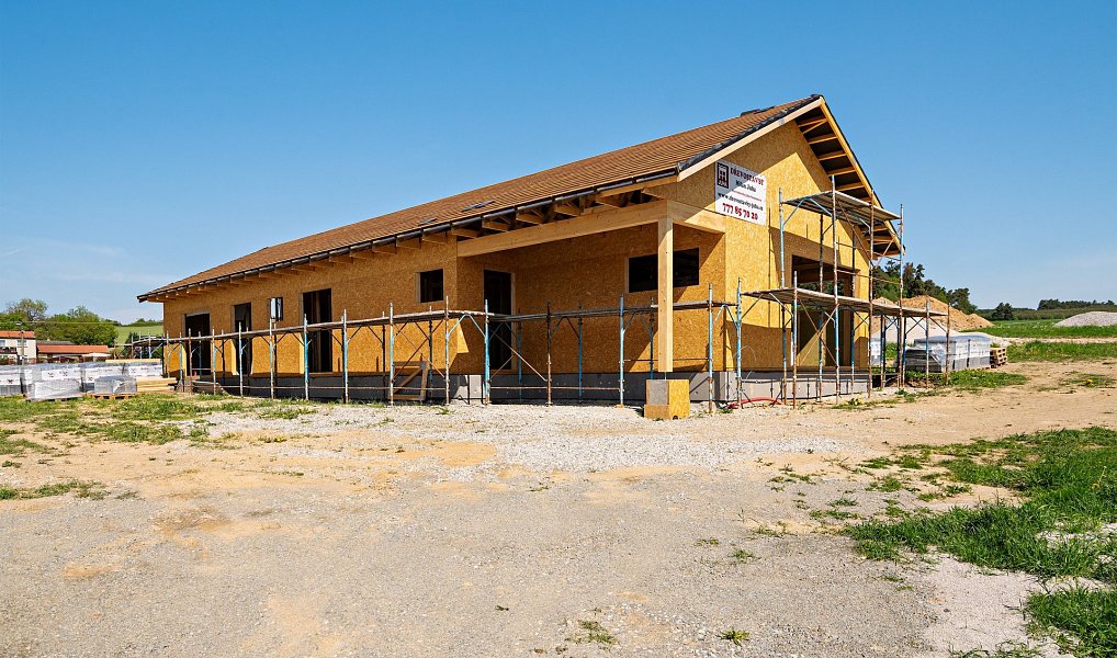 Prodej domu 191 m² s pozemkem 762 m², Loza – náhled fotky 14