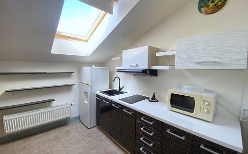 Pronájem bytu 1+1 34 m², Obřanská, Brno - Maloměřice