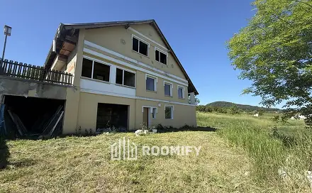 Prodej domu 350 m² s pozemkem 9 229 m², Modlany - Kvítkov, okres Teplice