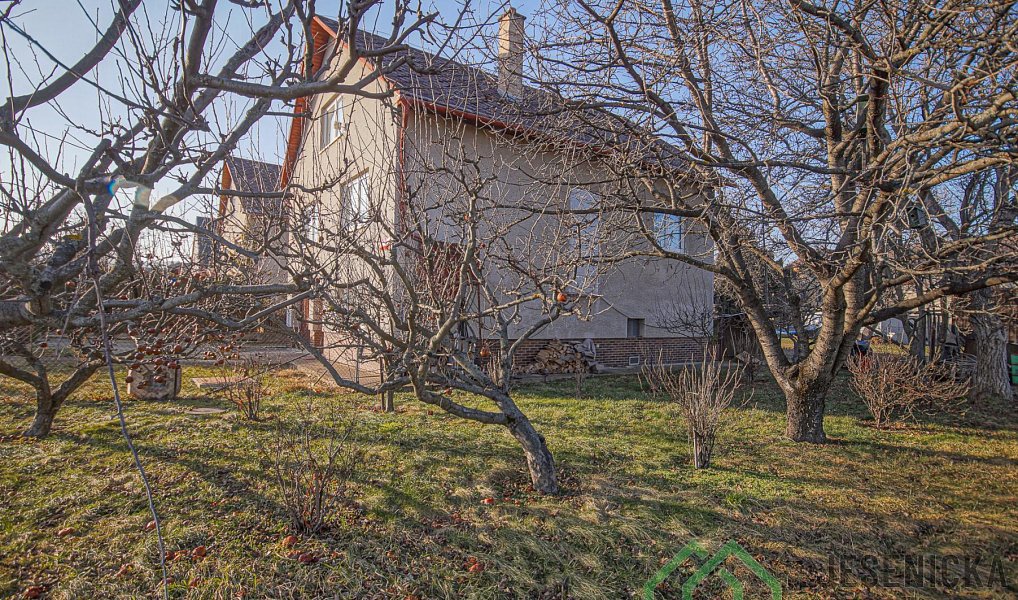 Prodej domu 269 m² s pozemkem 702 m², Javorník – náhled fotky 23