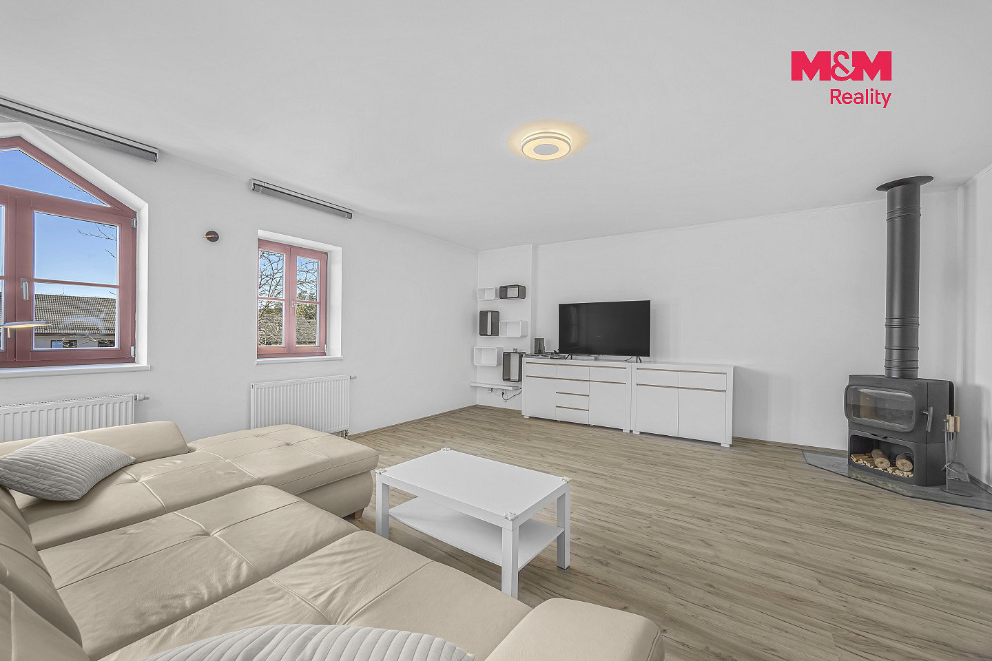 Prodej domu 194 m² s pozemkem 452 m²