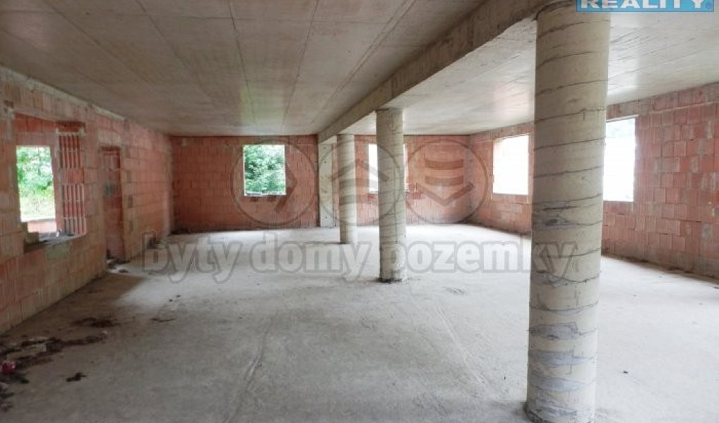 Prodej domu 654 m² s pozemkem 635 m², Kraslice – náhled fotky 8