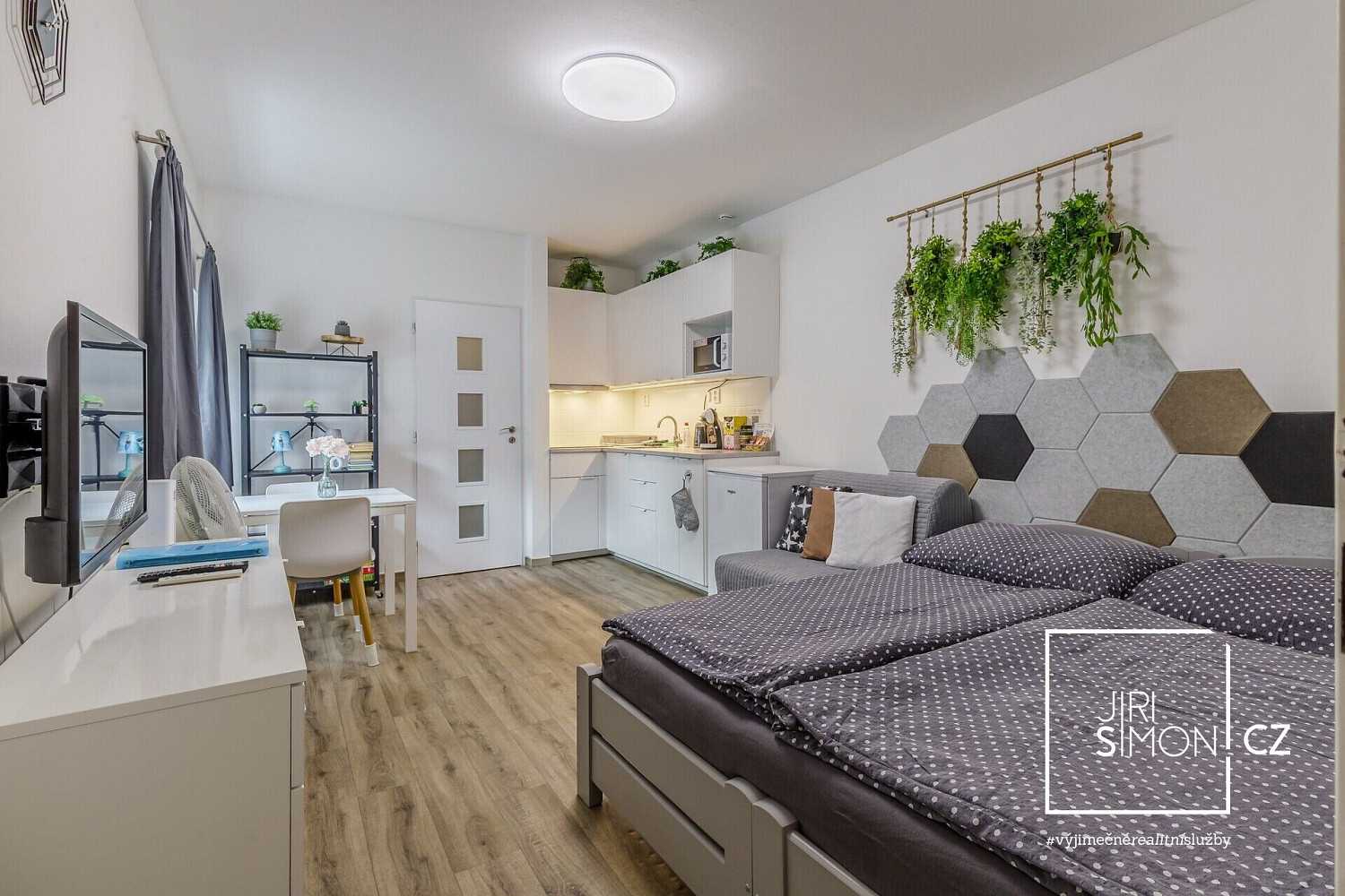 Prodej komerčního objektu (jiného typu) 27 m²