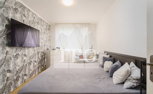 Prodej bytu 3+1 80 m², Vašátkova, Praha 9 - Černý Most